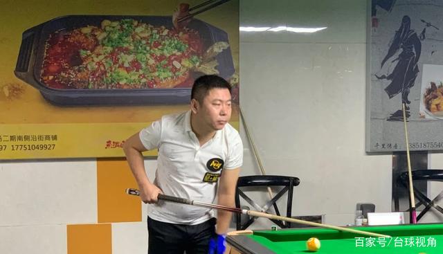 自然而然地 自然而然地